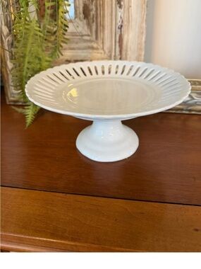Vintage Godinger White Porcelain Petit Four Stand – 8" Pedestal Cake Plate